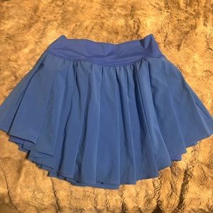 Aerie skirt with built-in shorts underneath